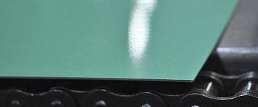 Лента оцинкованная с полимерным покрытием (штрипс) полиэстер 0,5мм RAL 6019 Бело-зелёный