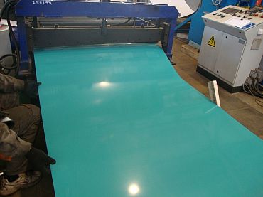 Отмотка оцинкованная с полимерным покрытием 0,9х1250мм RAL 5018