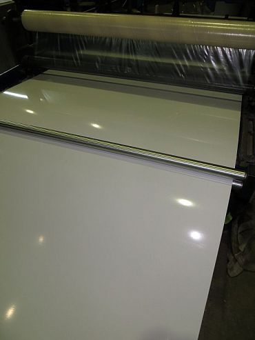 Лента оцинкованная с полимерным покрытием полиэстер (штрипс) 0,9мм RAL 9004 Сигнальный чёрный