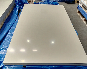 Лист оцинкованный с полимерным покрытием полиэстер 0,55х1250мм RAL 3007 Чёрно-красный