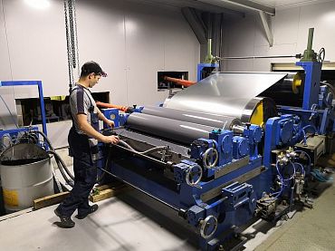 Лист оцинкованный с полимерным покрытием полиэстер 0,4x1250мм RAL 7015 Сланцево-серый