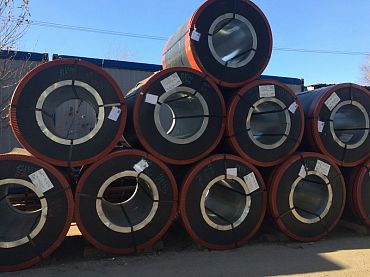 Рулон оцинкованный с полимерным покрытием полиэстер 1,0х1250мм RAL 4001 Красно-сиреневый