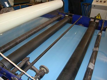 Рулон оцинкованный с полимерным покрытием полиэстер 0,45х1250мм RAL 5000 Фиолетово-синий